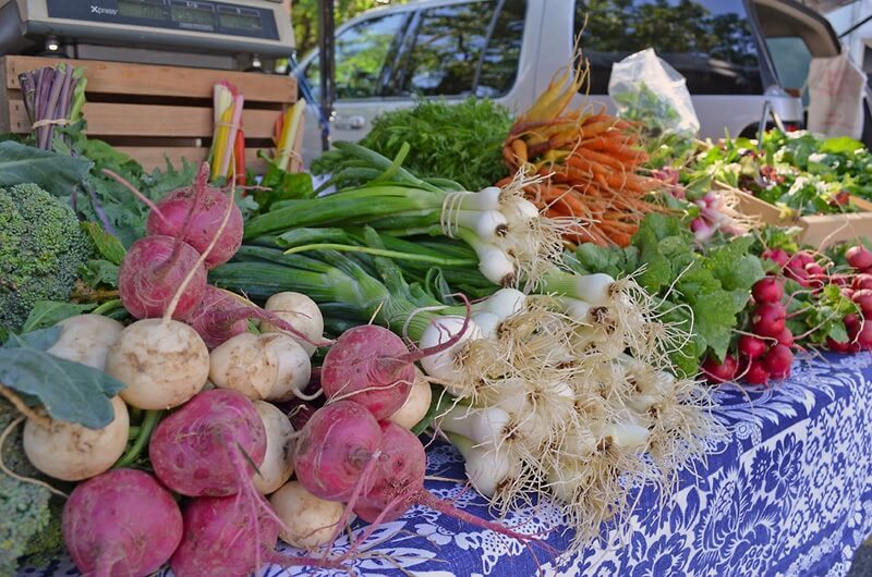 在原来的巴德斯敦路农贸市场可以看到一排漂亮的蔬菜. 图片:原来的巴德斯敦路农民市场