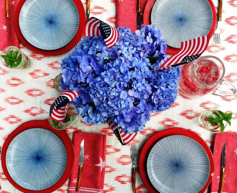 Use natural elements to add color to your table this 4th of July