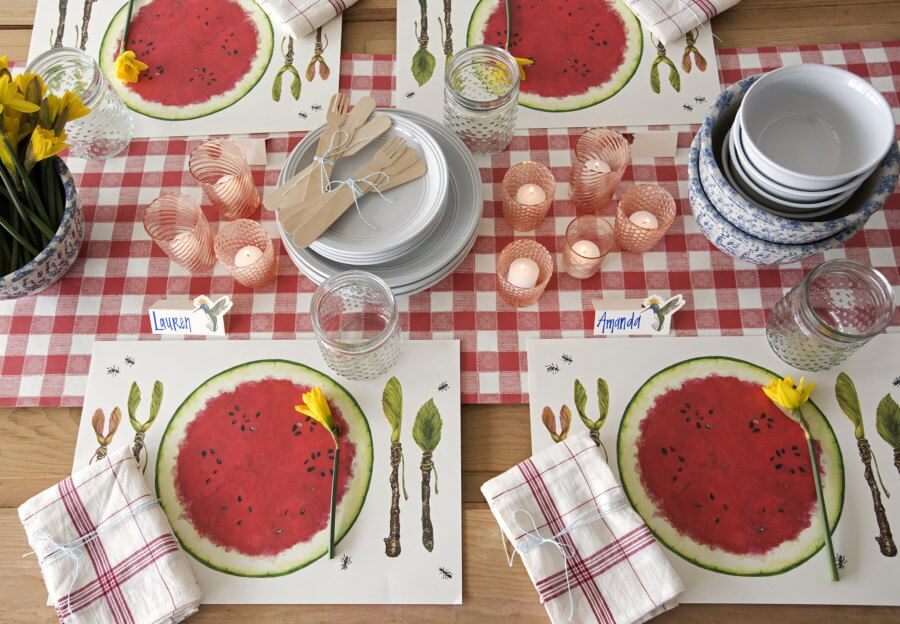 You don't have to go strictly red, white and blue for your table setting this 4th of July! 