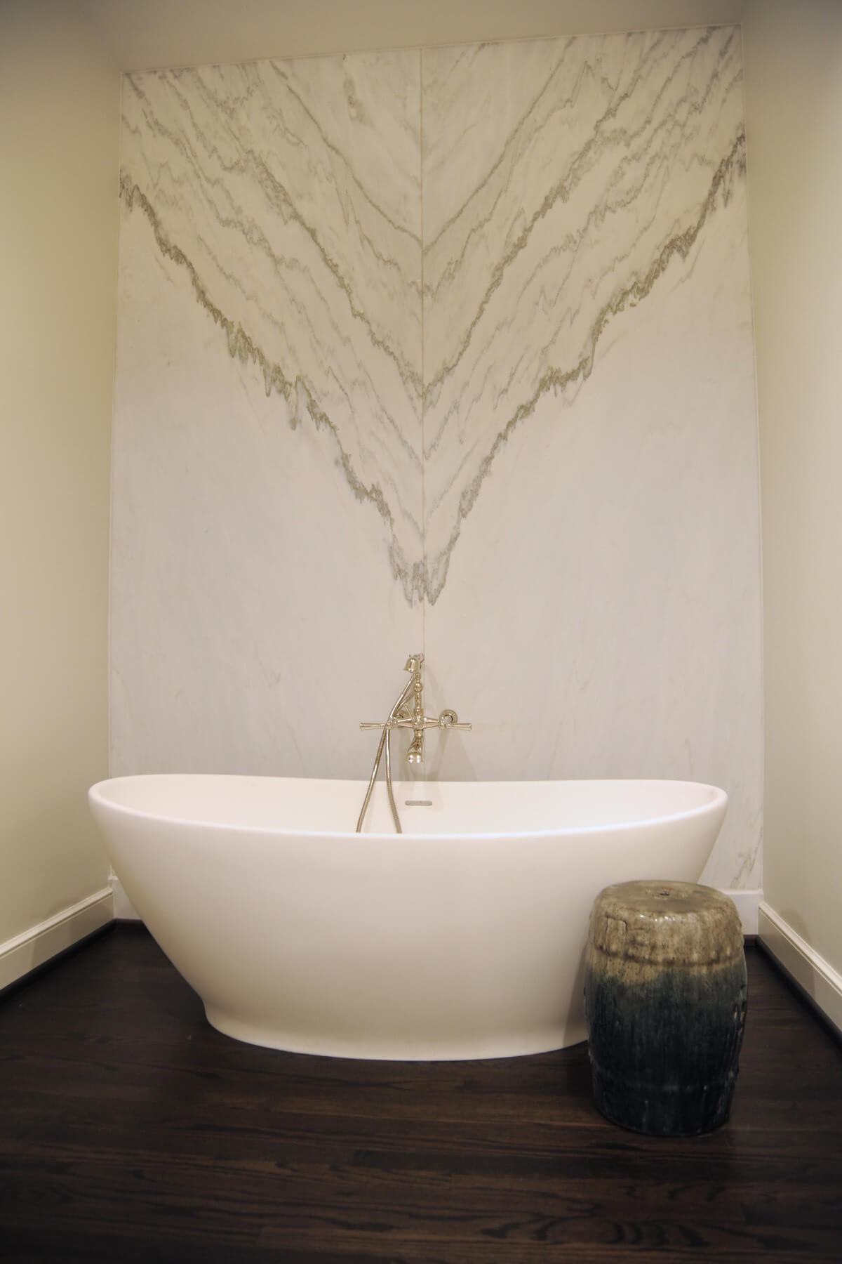 inspiring bathroom marble wall and tub